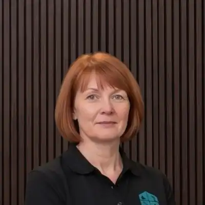 Irena W.